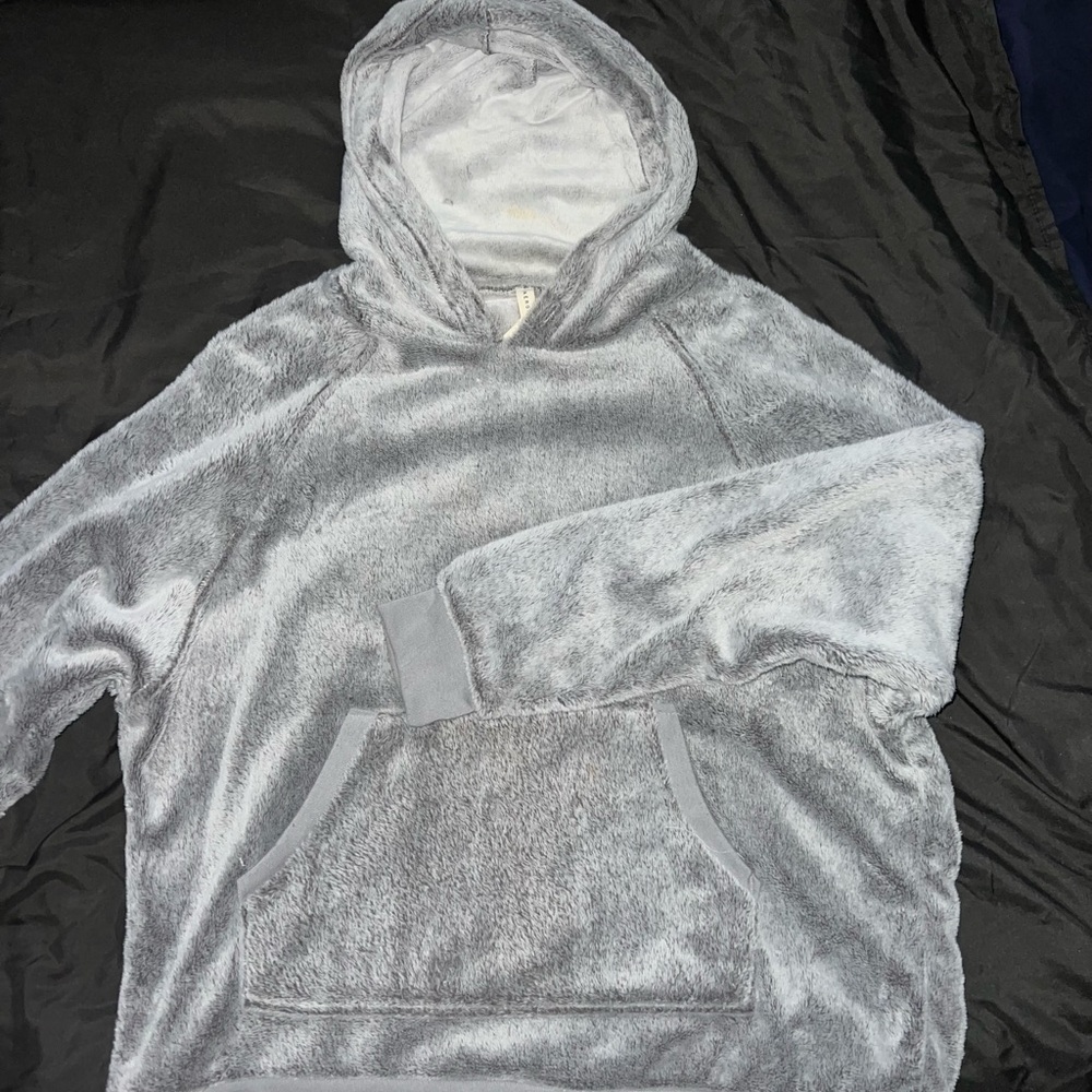 Aeropostale Gray Shrug Sweater Soft and Cozy